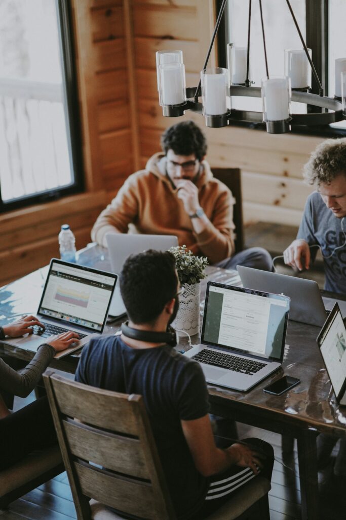 Remote Team Communication: Tools and Rituals That Actually Work